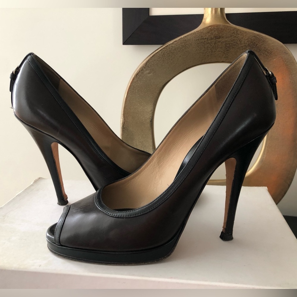 Dolce & Gabbana Black Leather Heels